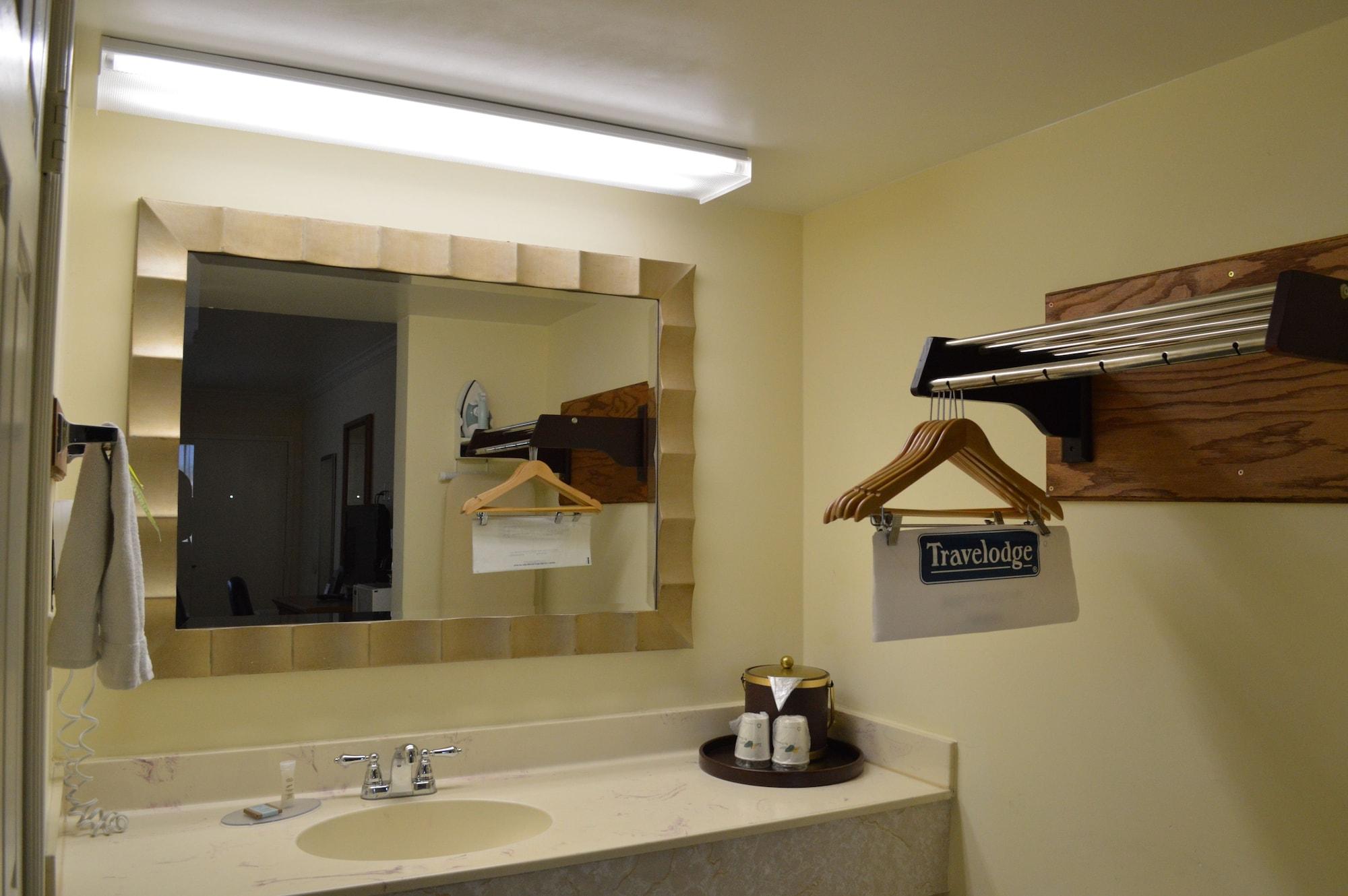 Travelodge By Wyndham Downtown Convention Center 2*
